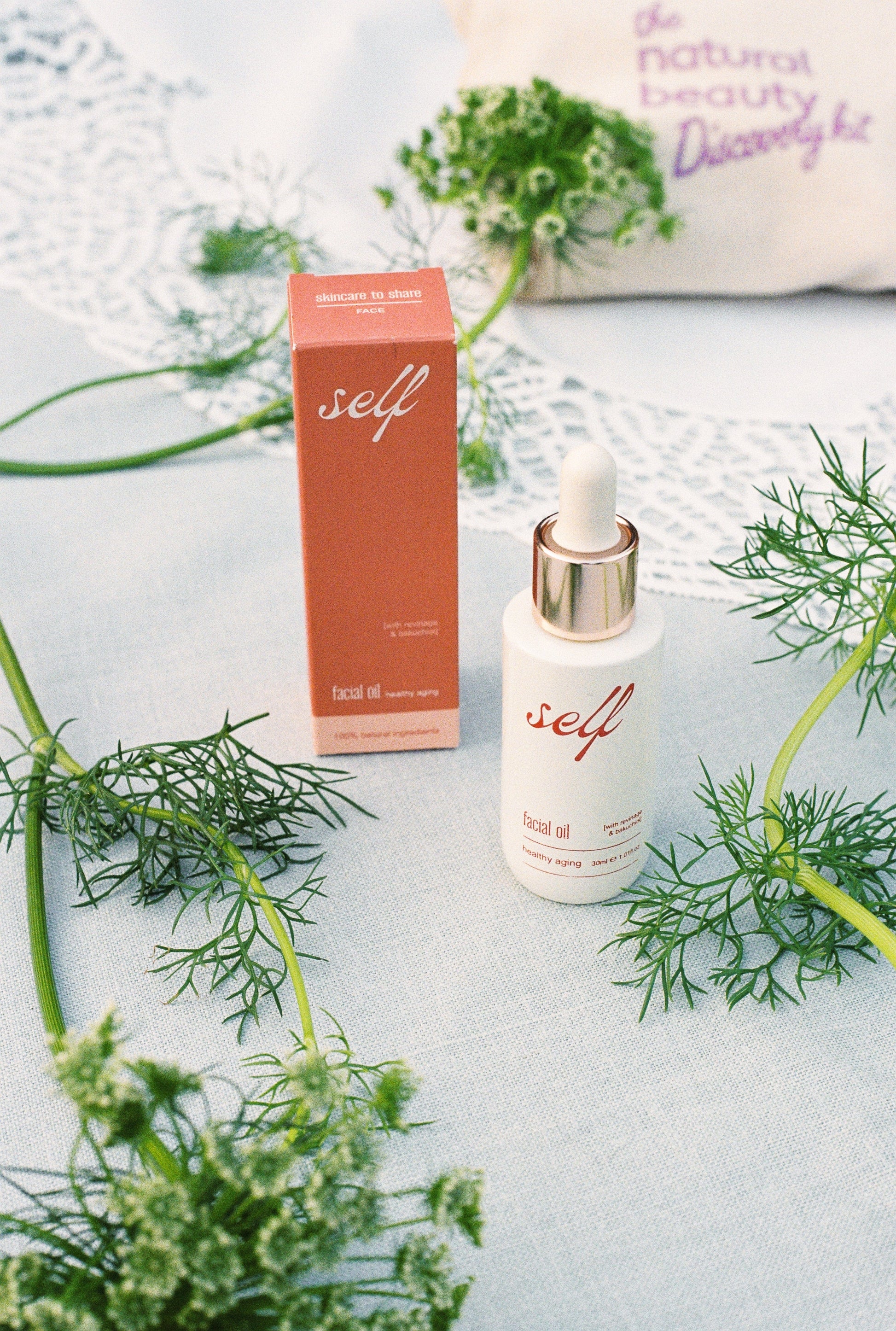 Natural beauty discovery kit - Youthful essence - The Natural Beauty Club
