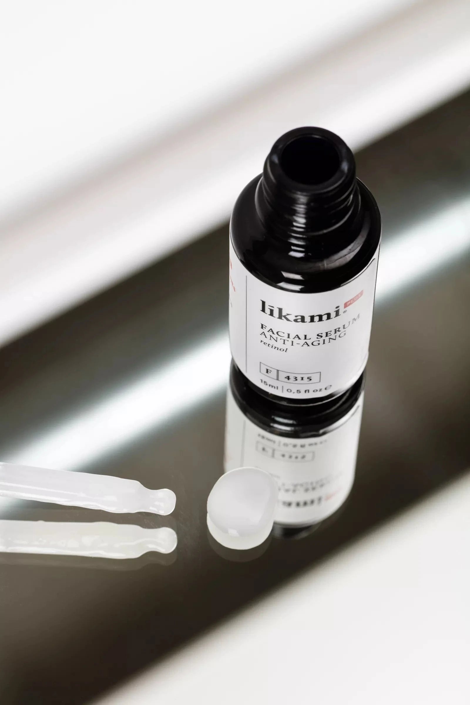 Facial serum anti-aging - The Natural Beauty Club