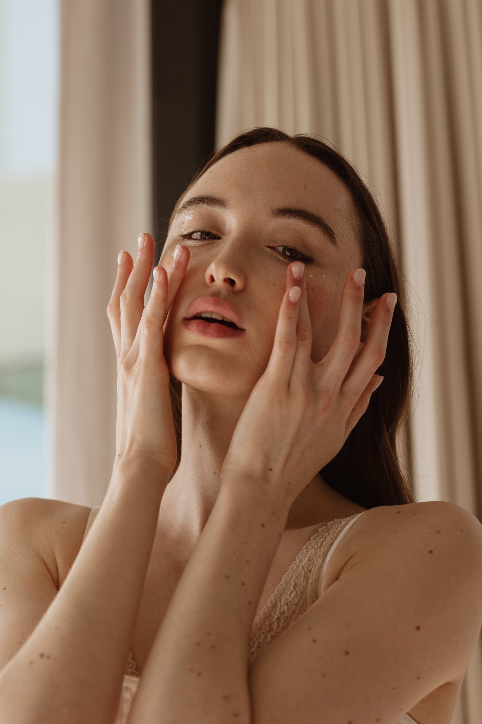 Eye cream - The Natural Beauty Club