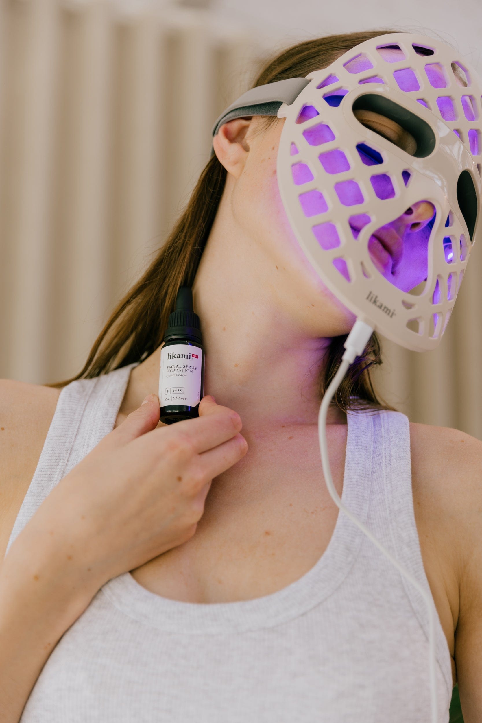 LUME+ LED Therapy mask - The Natural Beauty Club
