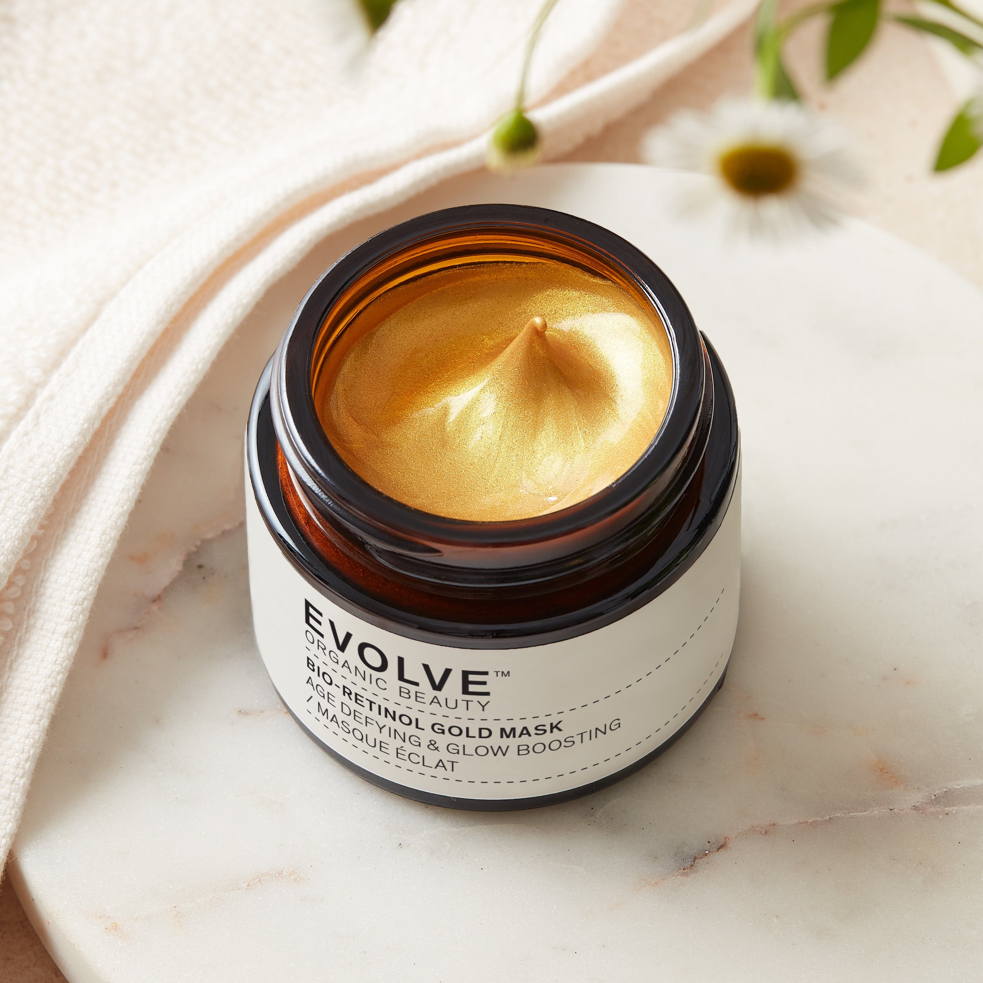 Bio- Retinol gold mask. - The Natural Beauty Club