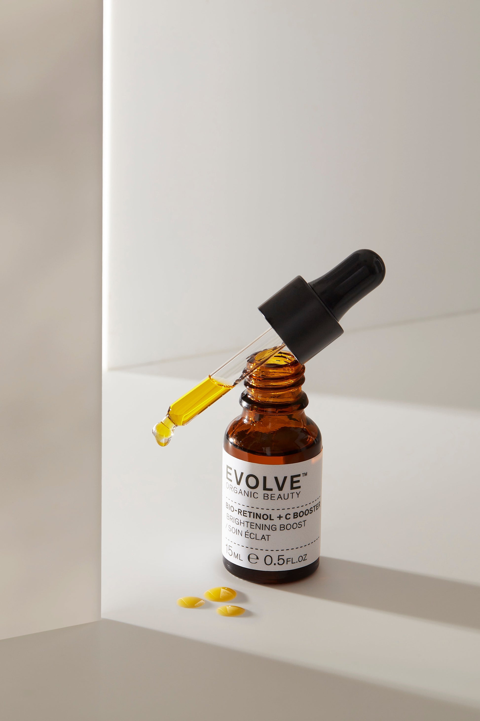 Bio-retinol + C skin booster - The Natural Beauty Club