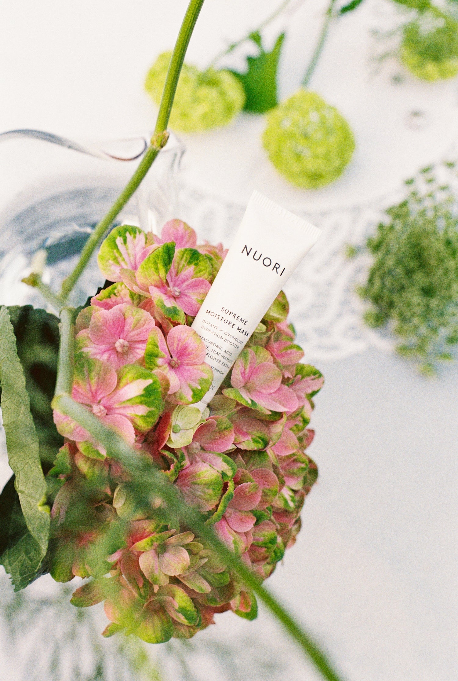 Natural beauty discovery kit - Youthful essence - The Natural Beauty Club