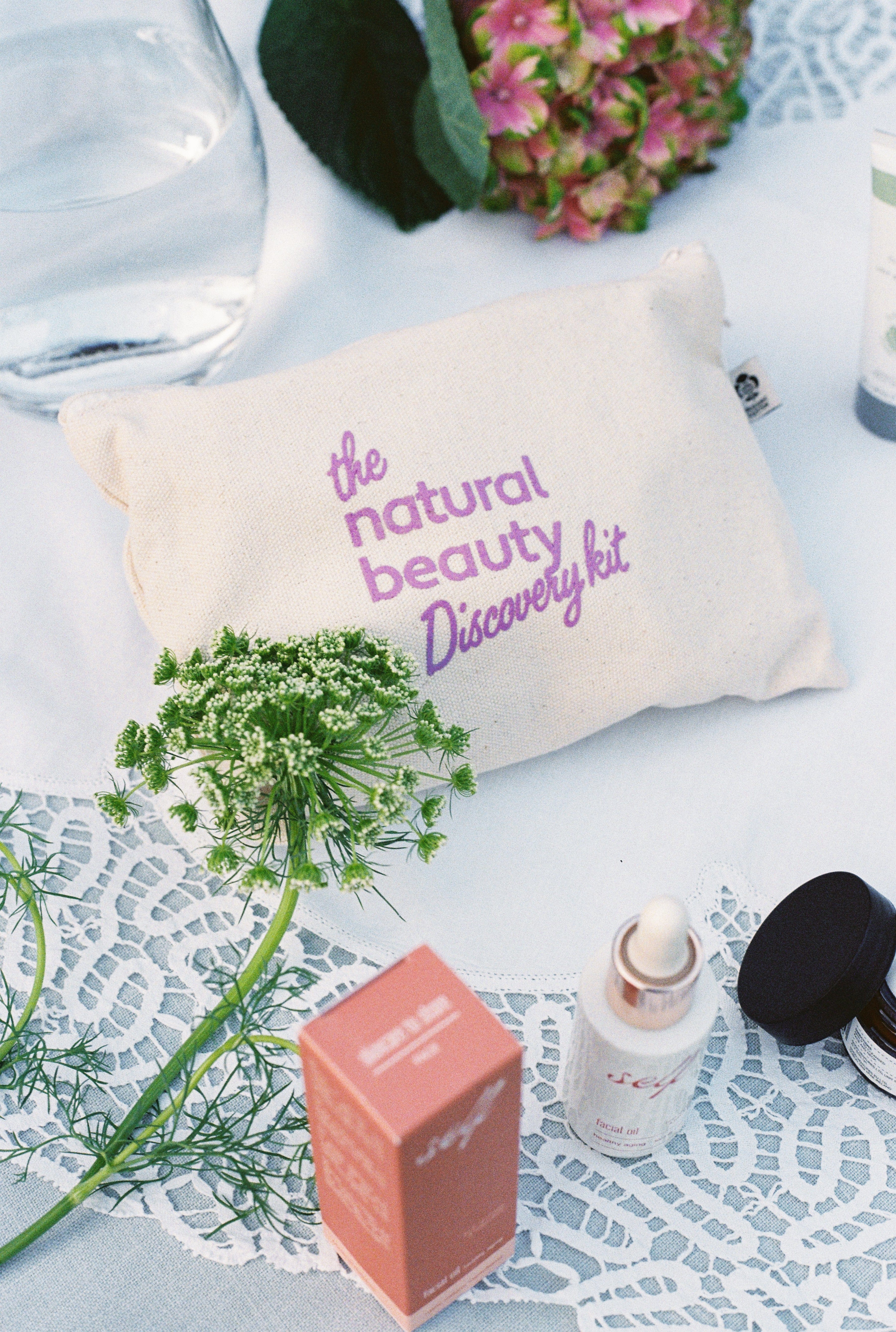 Natural beauty discovery kit - Youthful essence
