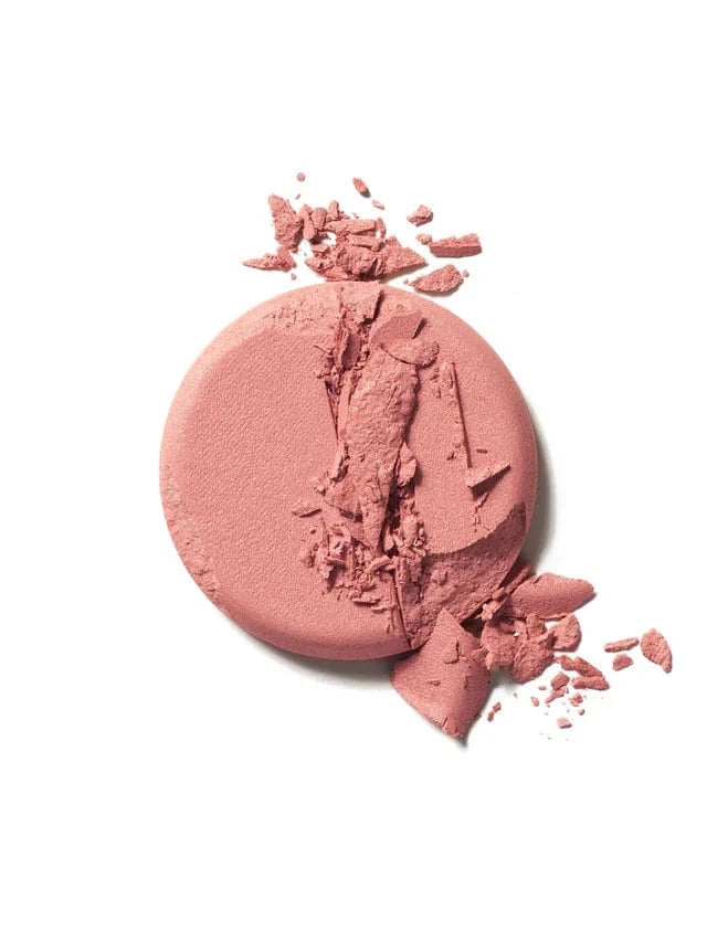 Soft focus blurring powder blush - The Natural Beauty Club