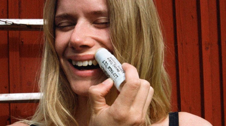 L:A BRUKET - Wellbeing lip balm trio - The Natural Beauty Club