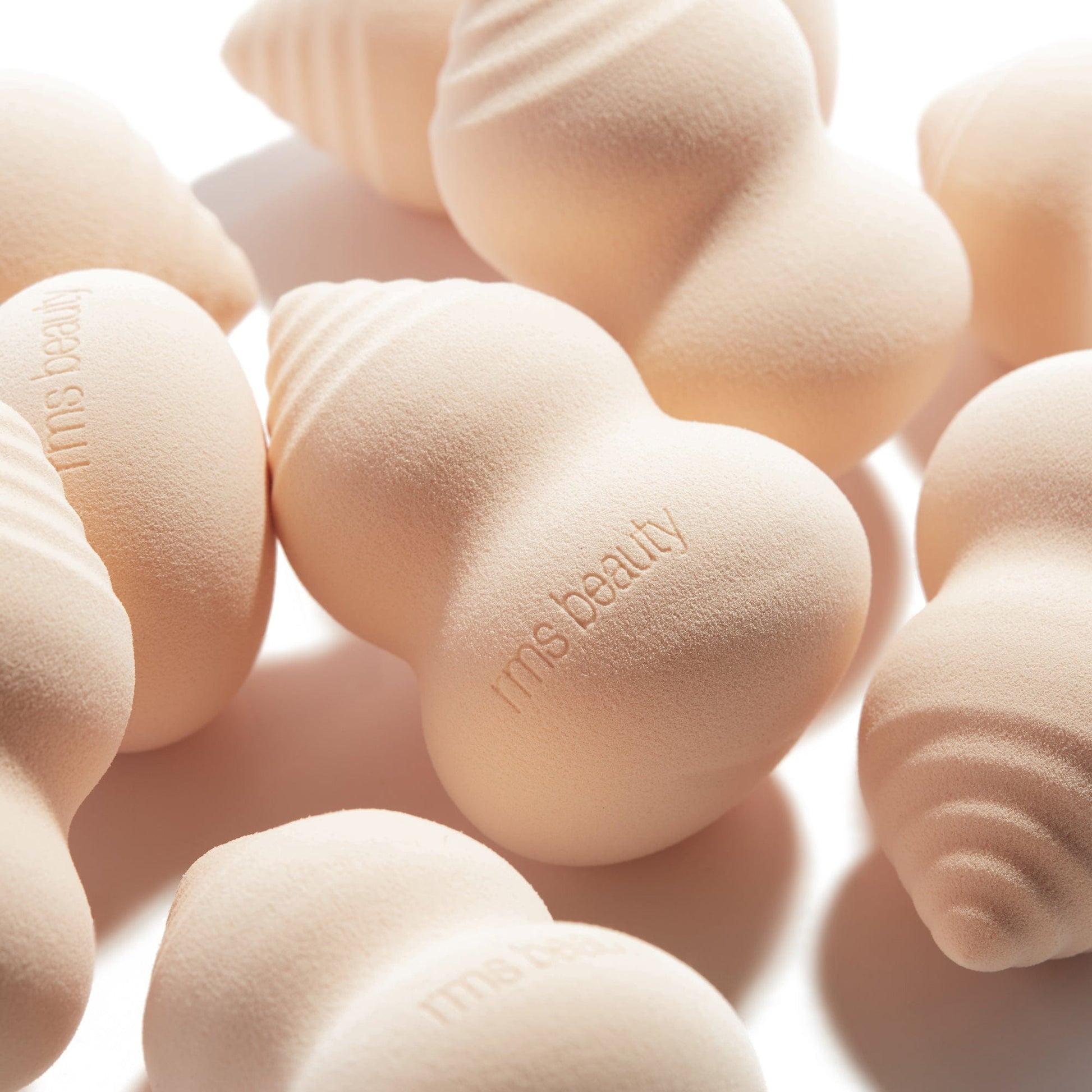 Skin2skin beauty sponge - The Natural Beauty Club