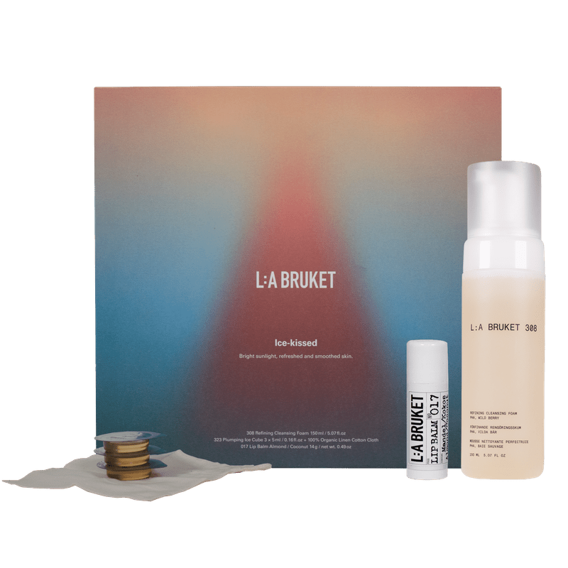 Ice-kissed gift box