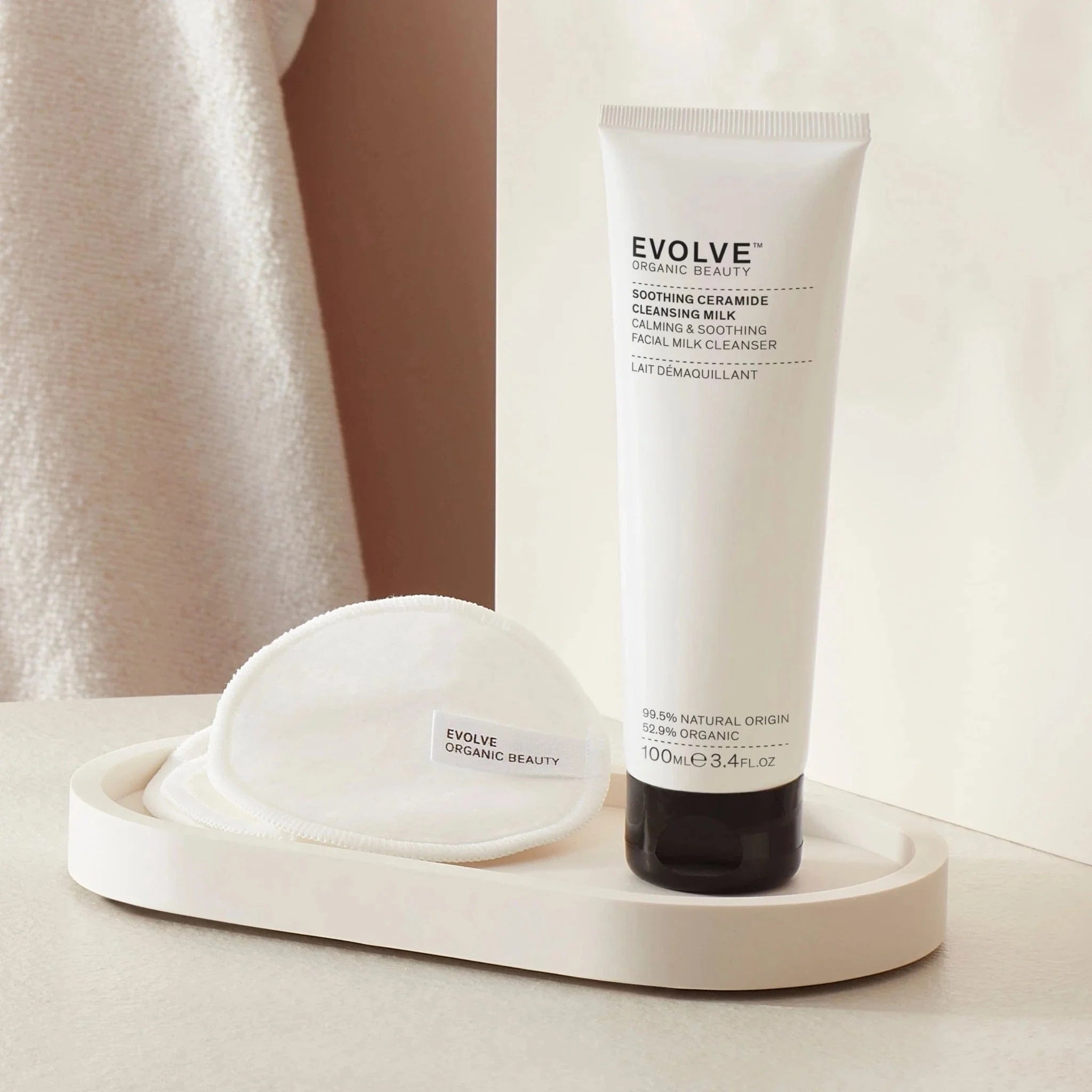 Soothing Ceramide Cleansing Milk - The Natural Beauty Club